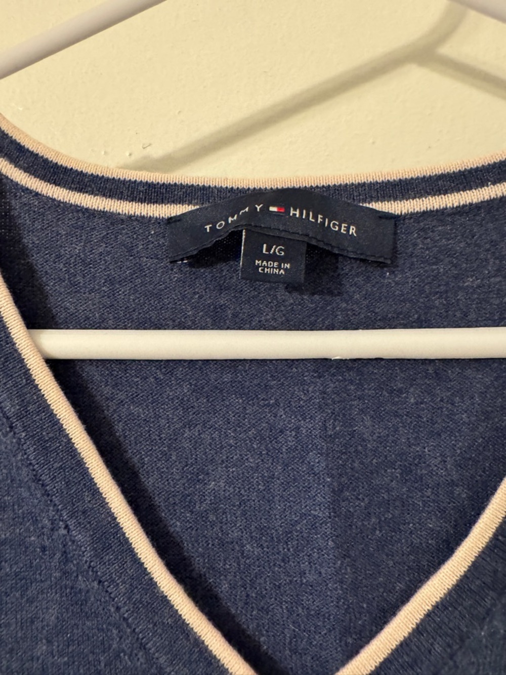 Tommy Hilfiger long sleeve top sz large - Picture 3 of 5